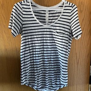 casual short sleeve